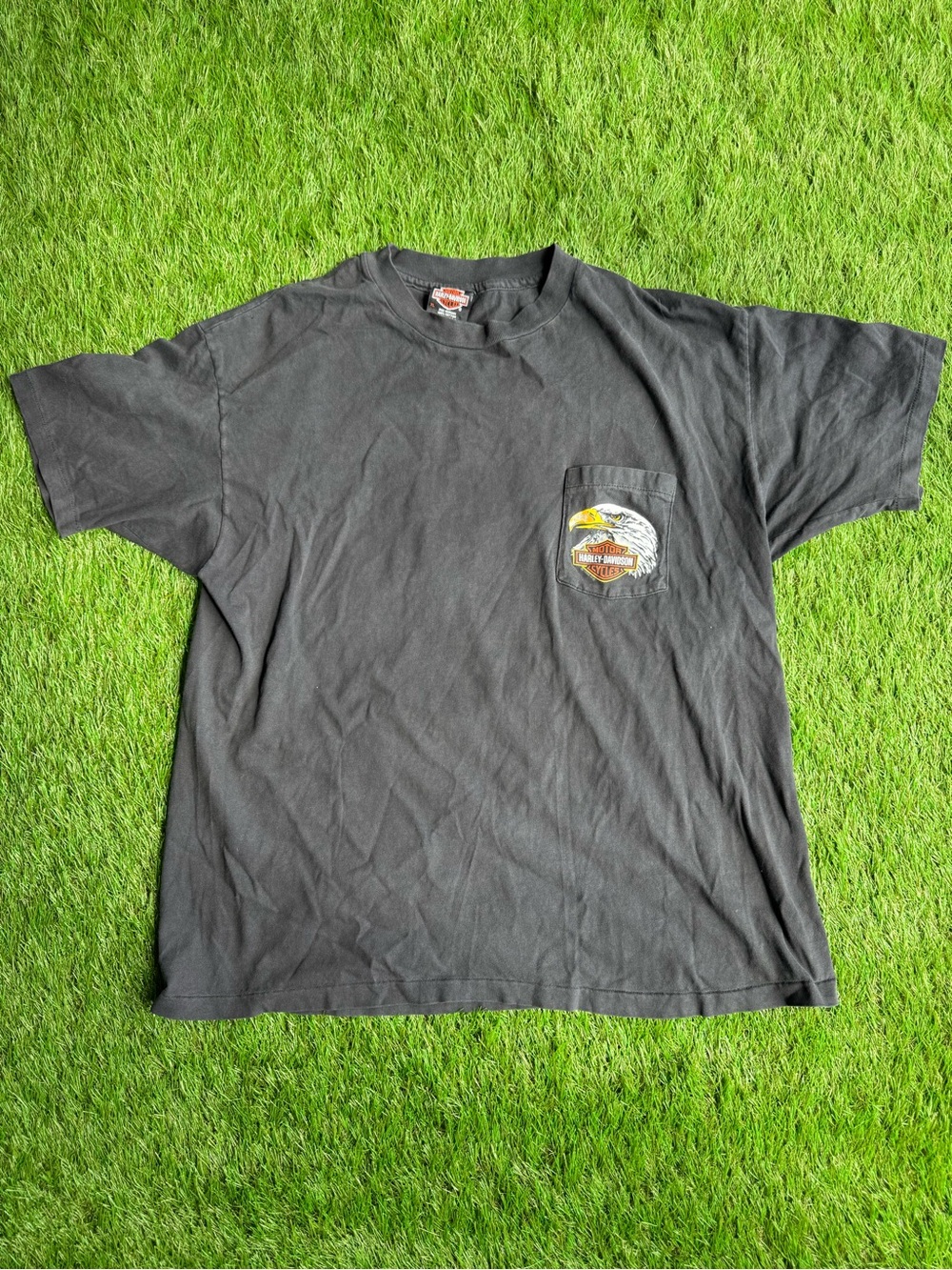 Harley-Davidson Black Short-Sleeve  Eagle Pocket Tee Single Stitch